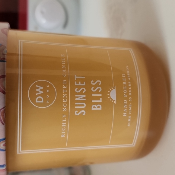 Brand New DW HOME Sunset Bliss  candle - Picture 2 of 6